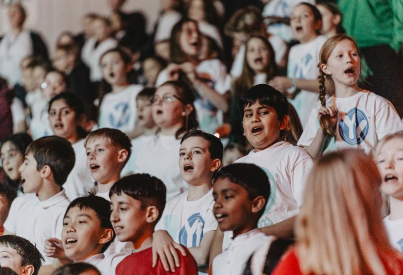 children singing